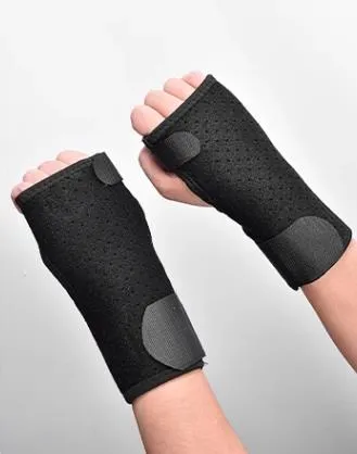 Extreme Sports Ski Snow Boarding Skate Protective Wrist Support S/L 2 Colours (OS011)
